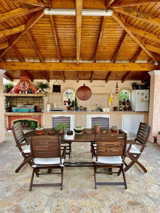Riviera House Apartment *